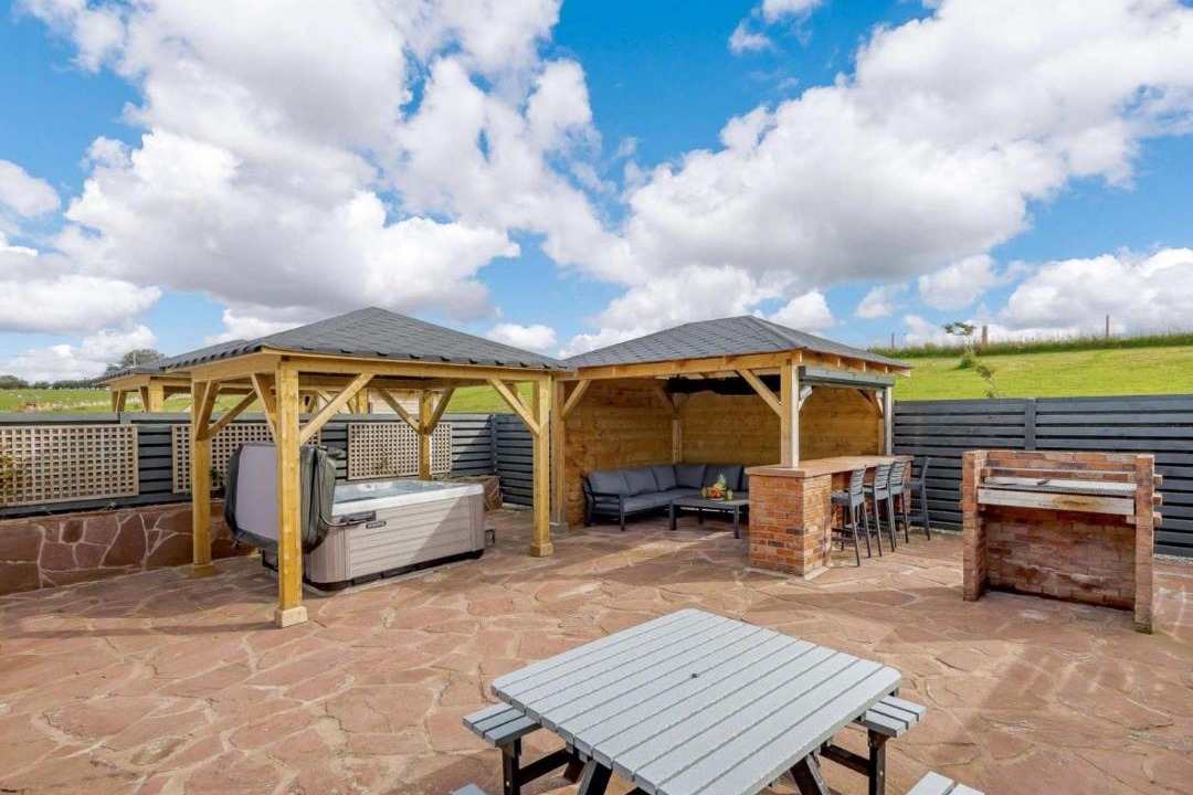 Photo of Others in Alexandria