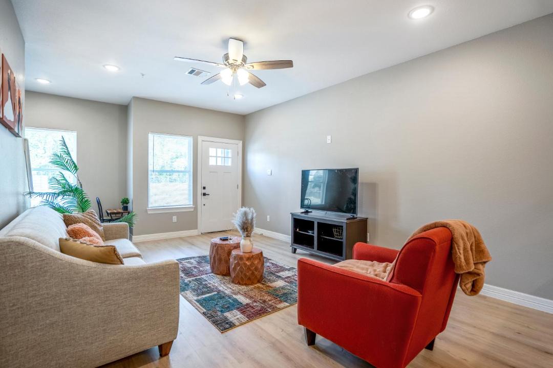 Photo of Livingroom in North Houston