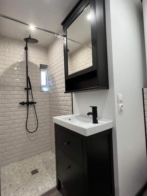 Photo of Bathroom in Saint-Martin-le-Gaillard