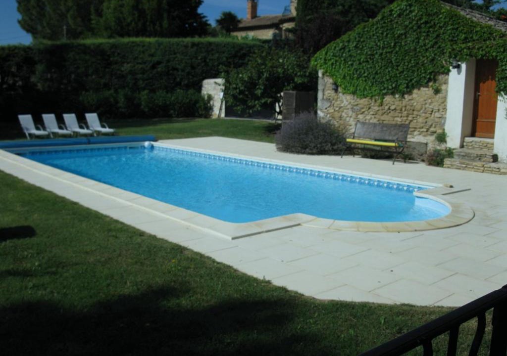 Photo of Others in Venejan