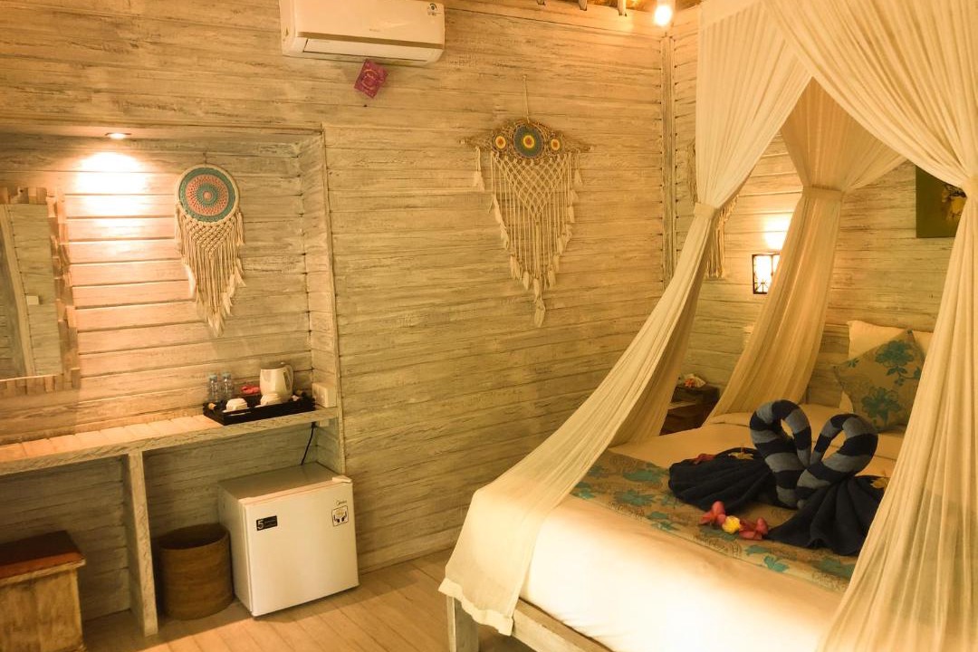 Photo of Others in Mushroom Bay