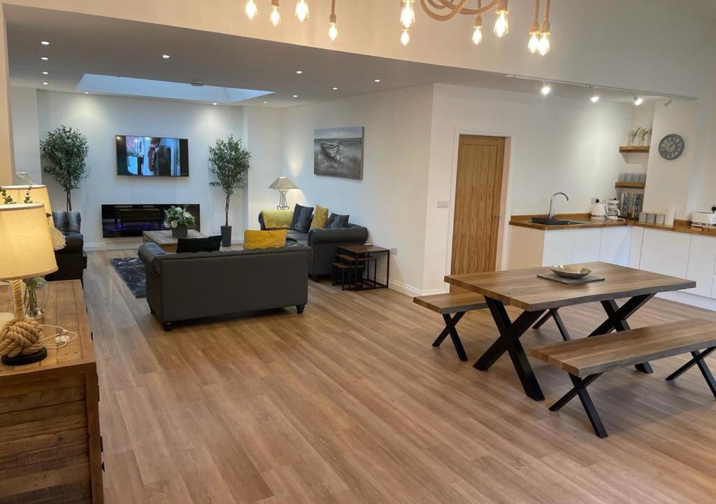 Photo of Others in Irby