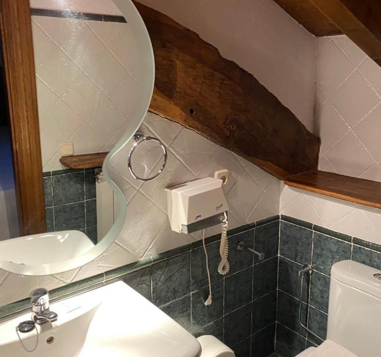 Photo of Bathroom in Viscarret-Guerendiain