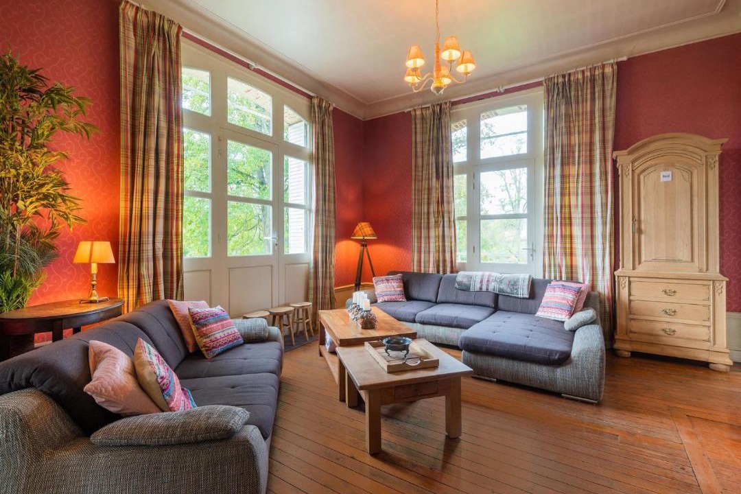 Photo of Livingroom in Pouru-Saint-Remy