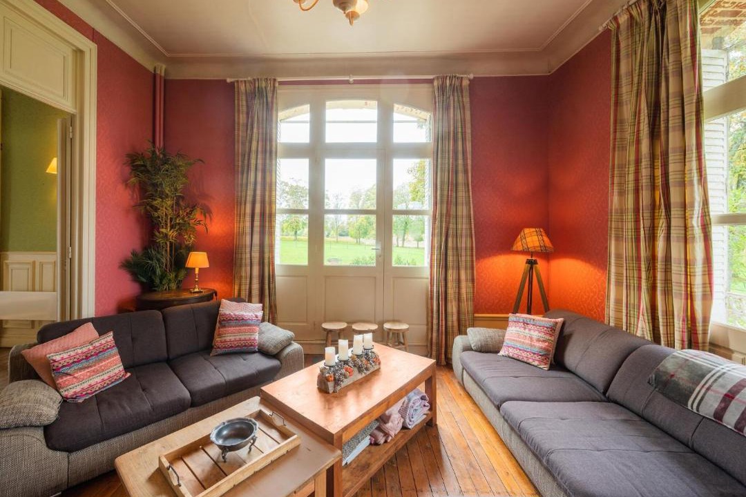 Photo of Livingroom in Pouru-Saint-Remy
