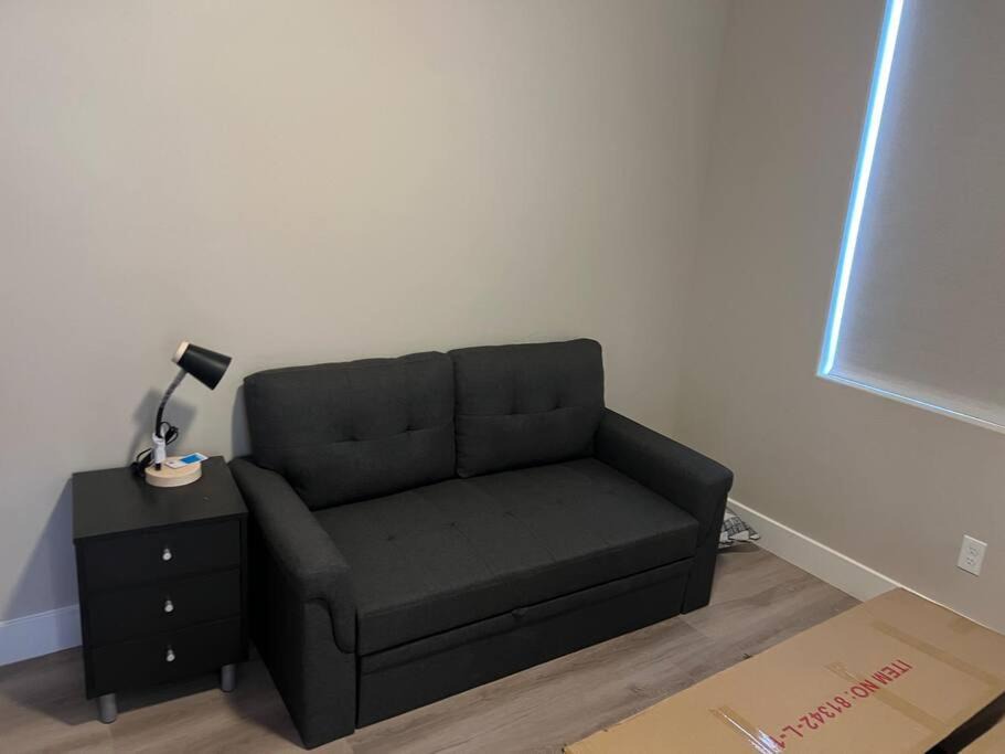 Photo of Livingroom in Hildale