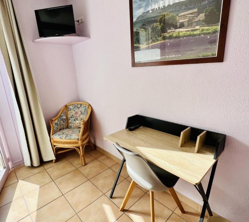 Photo of Others in Baix