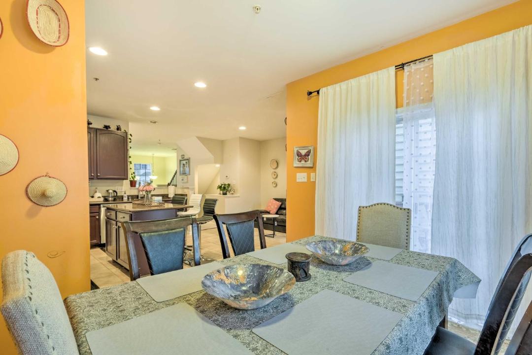 Photo of Livingroom in Odenton