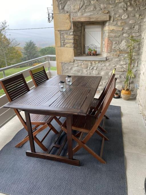 Photo of Patio Balcony in Touille