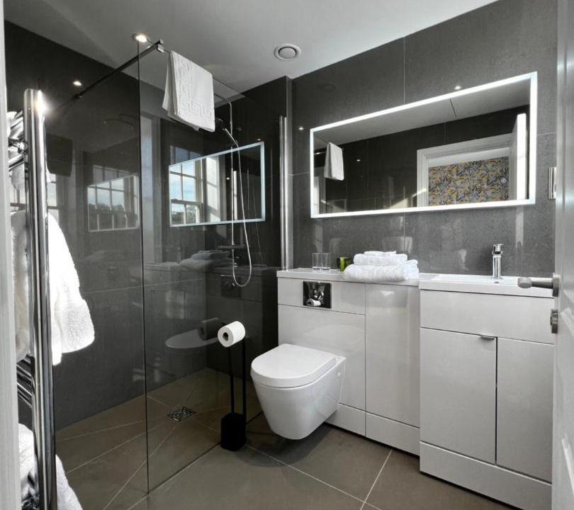 Photo of Others in Ewhurst