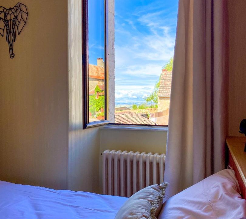 Photo of Bedroom in Chateauneuf