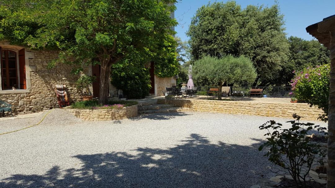 Photo of Others in Venejan