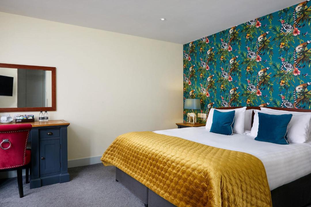 Photo of Others in Eton