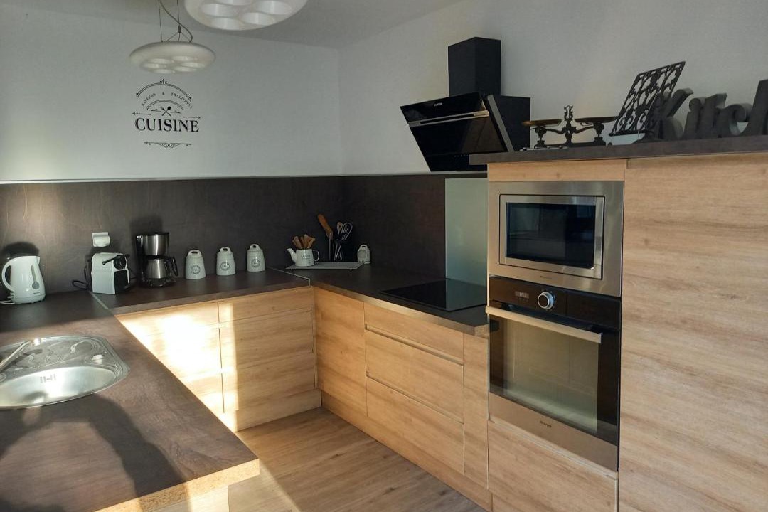 Photo of Others in Surville