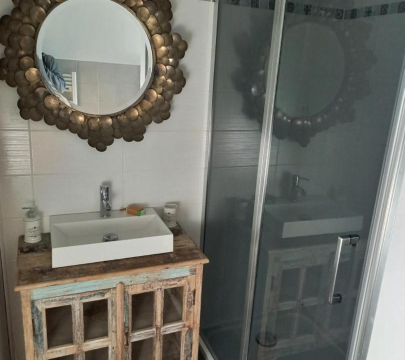 Photo of Bathroom in Surville