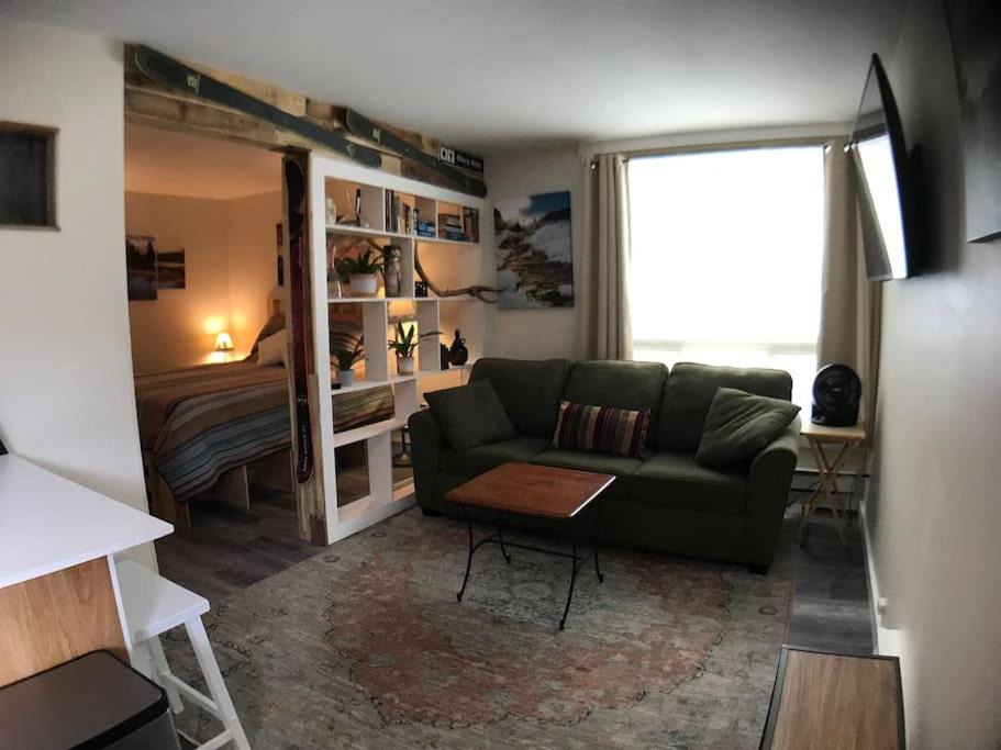 Photo of Livingroom in Big Sky