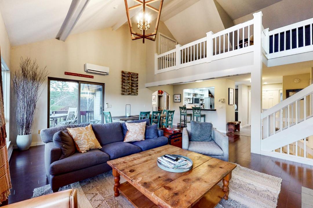 Photo of Livingroom in West Hartford