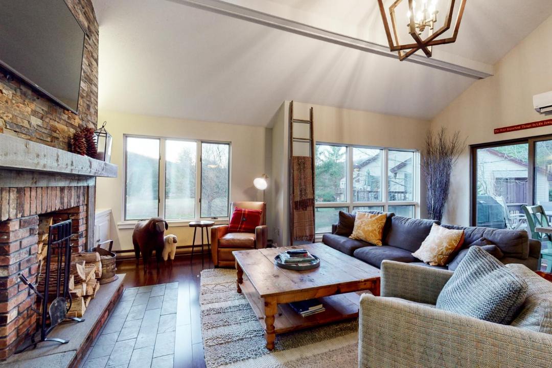 Photo of Livingroom in West Hartford