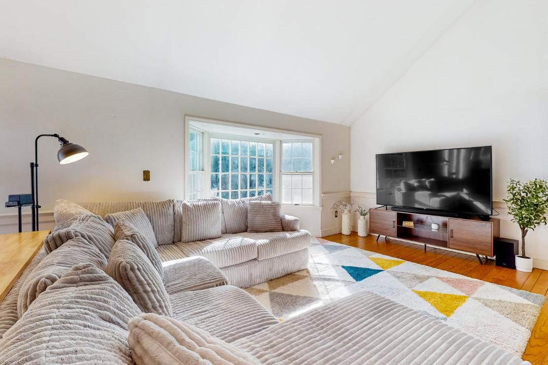 Photo of Others in Clarendon