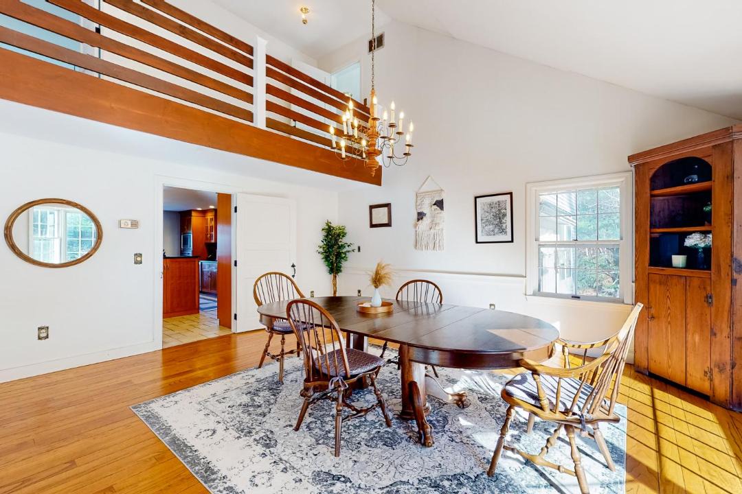 Photo of Others in Clarendon