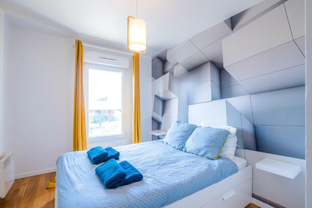 Photo of Bedroom in Saint-Denis
