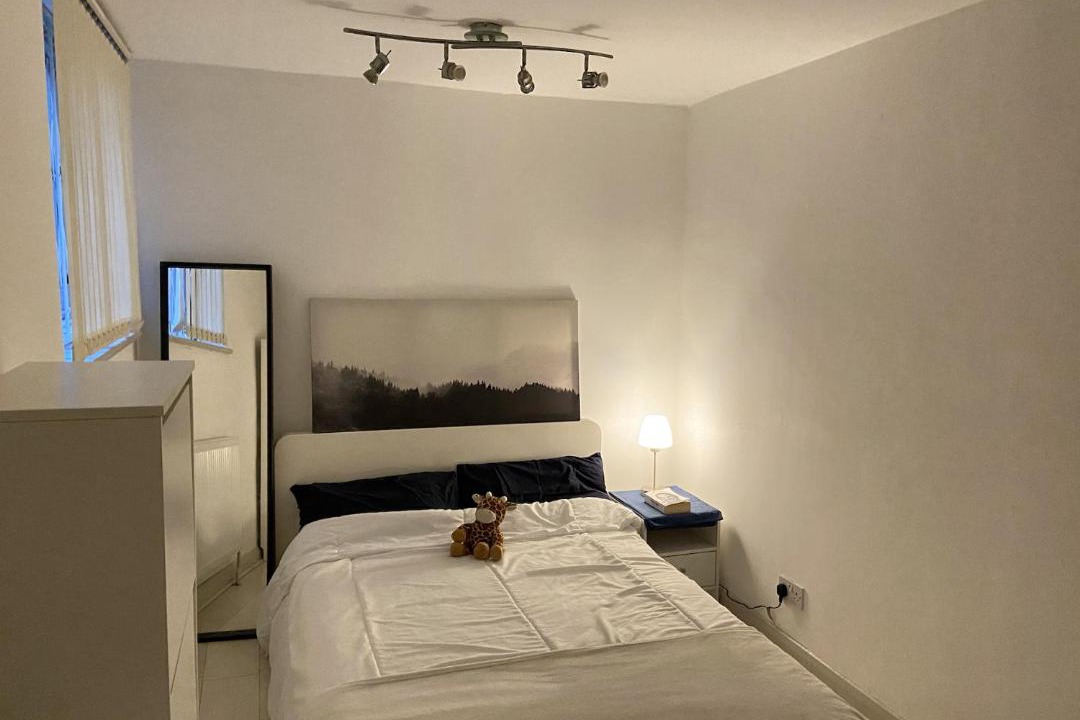 Photo of Bedroom in Parsons Green and Walham