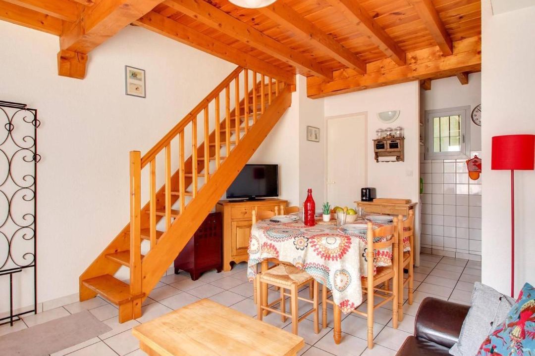 Photo of Livingroom in Esquieze-Sere