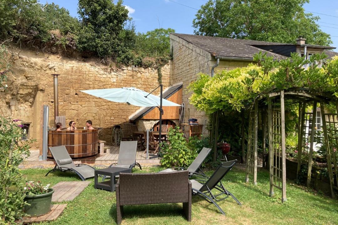 Photo of Others in Louerre