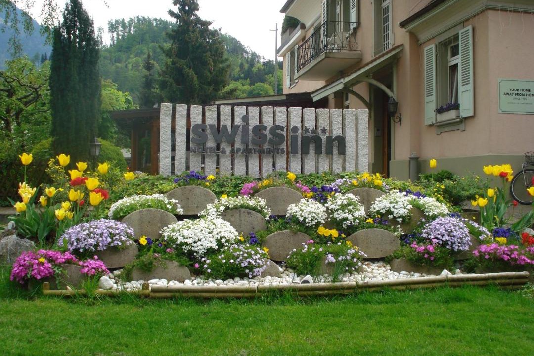Photo of Others in Central Interlaken