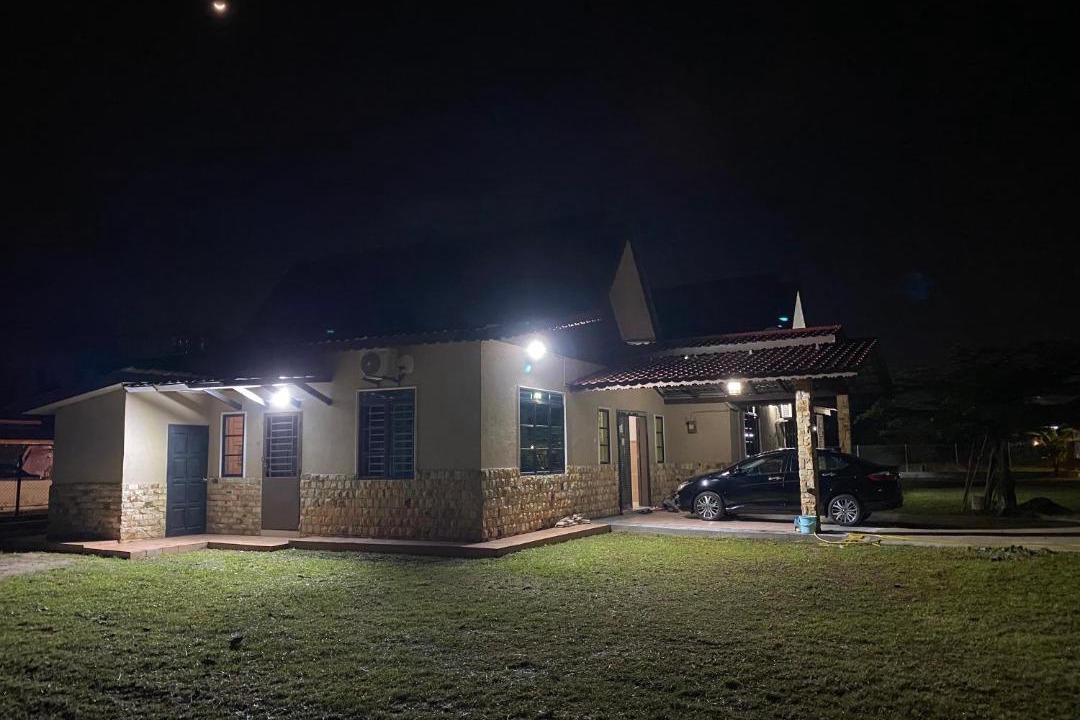Photo of Buildings in Bukit Gong