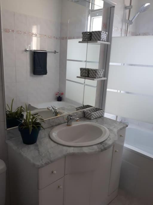 Photo of Bathroom in Bassy