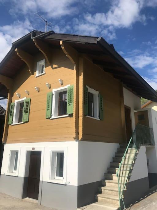Photo of Buildings in Salgesch