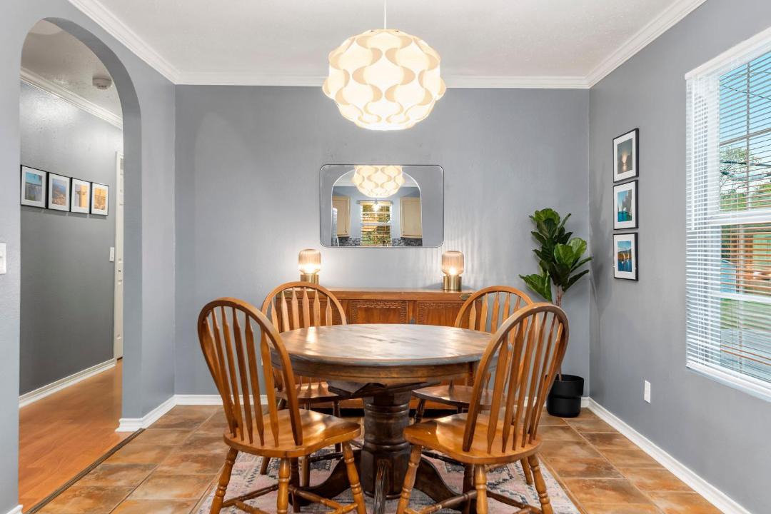 Photo of Livingroom in Bacliff
