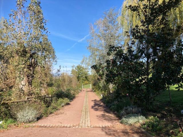 Photo of Others in Sarcey