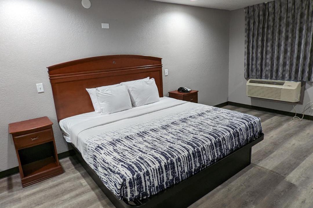 Photo of Bedroom in Central Oklahoma City