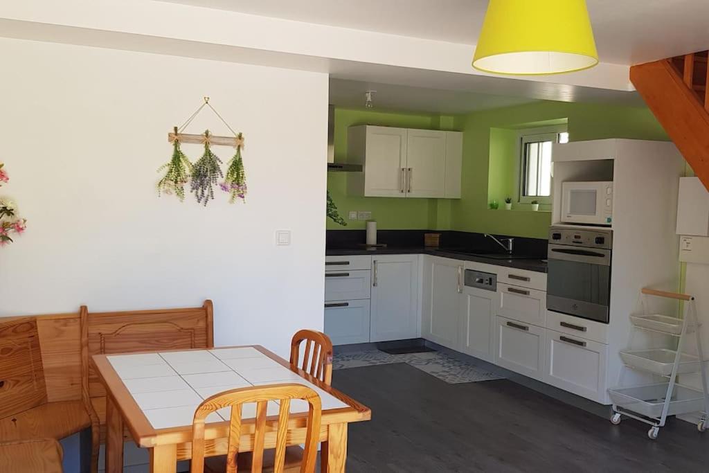 Photo of Others in Port-Mort