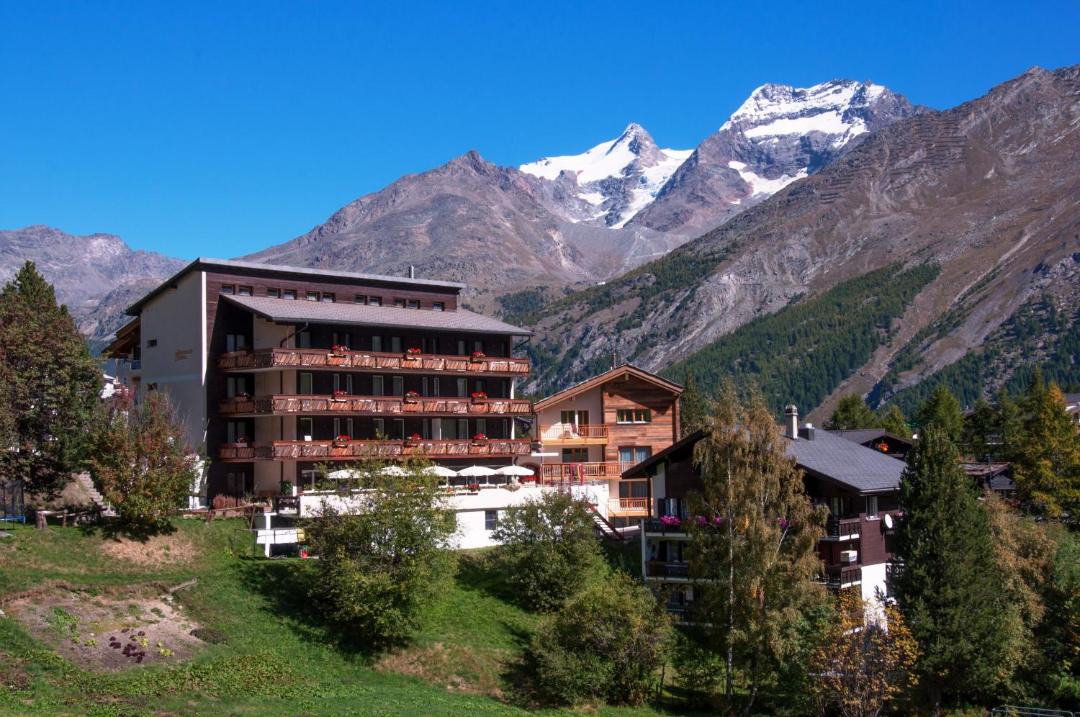 Photo of Others in Saas-Fee