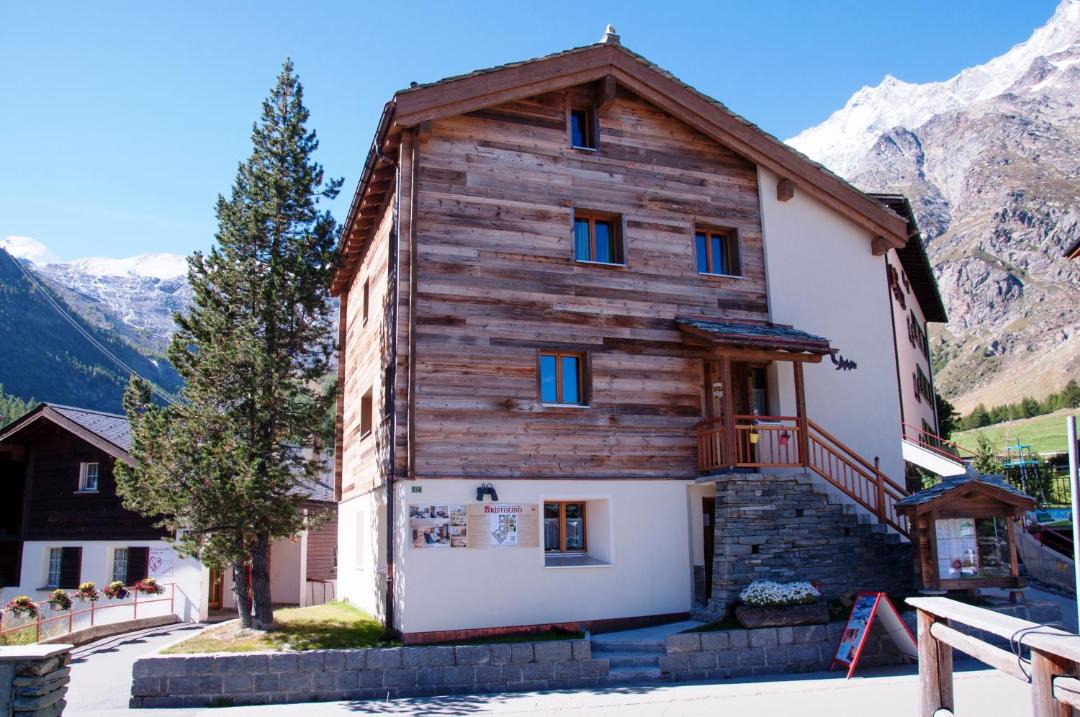 Photo of Others in Saas-Fee
