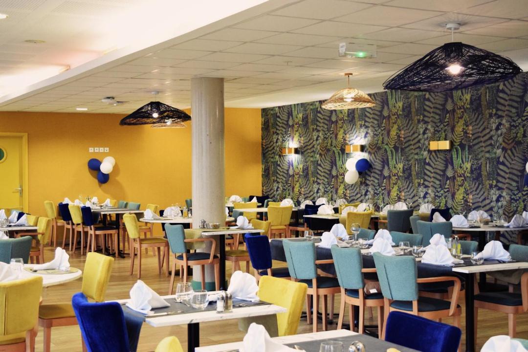 Photo of Others in Hem