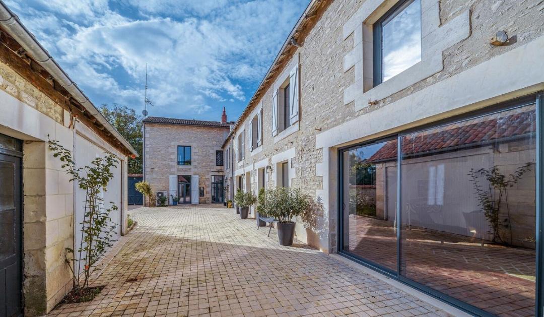 Photo of Buildings in Neuville-de-Poitou