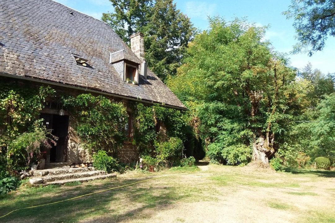 Photo of Buildings in Lamaziere-Basse