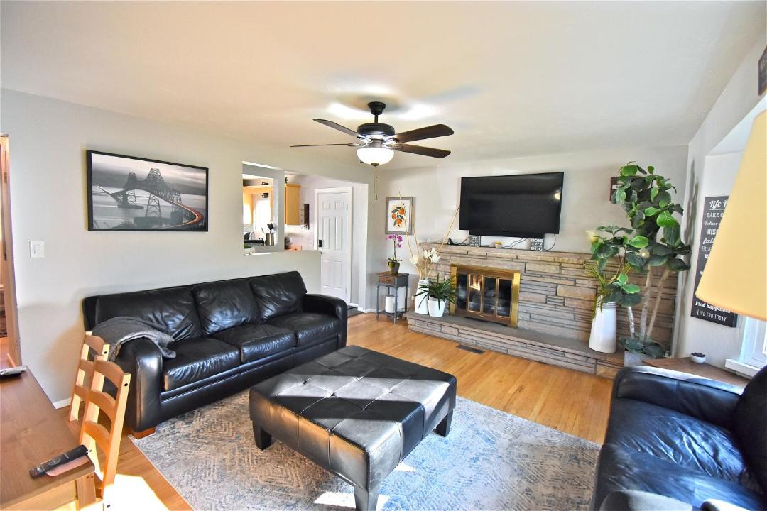 Photo of Livingroom in Sugar House