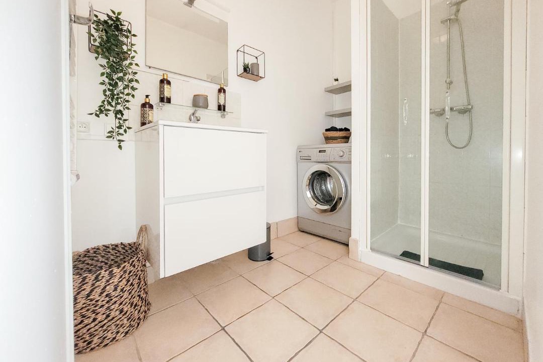 Photo of Bathroom in Chanas