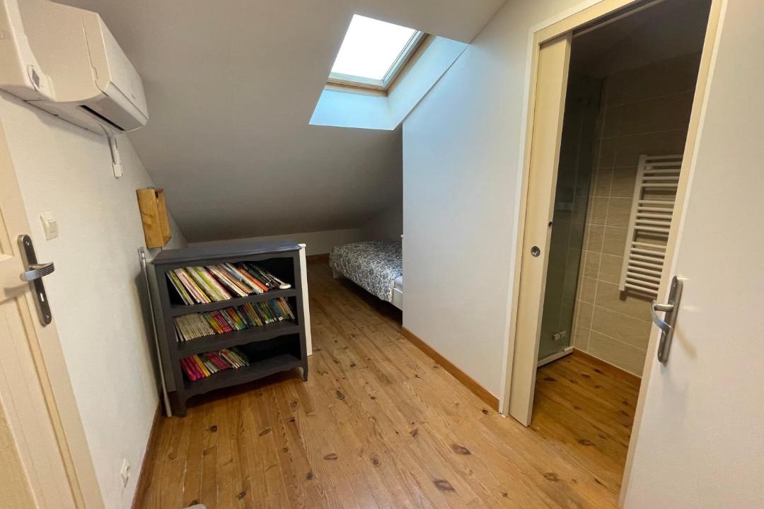 Photo of Others in Merville