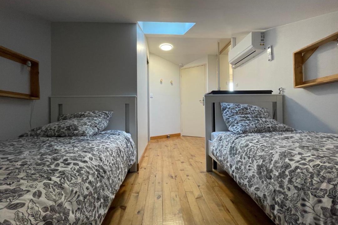 Photo of Bedroom in Merville