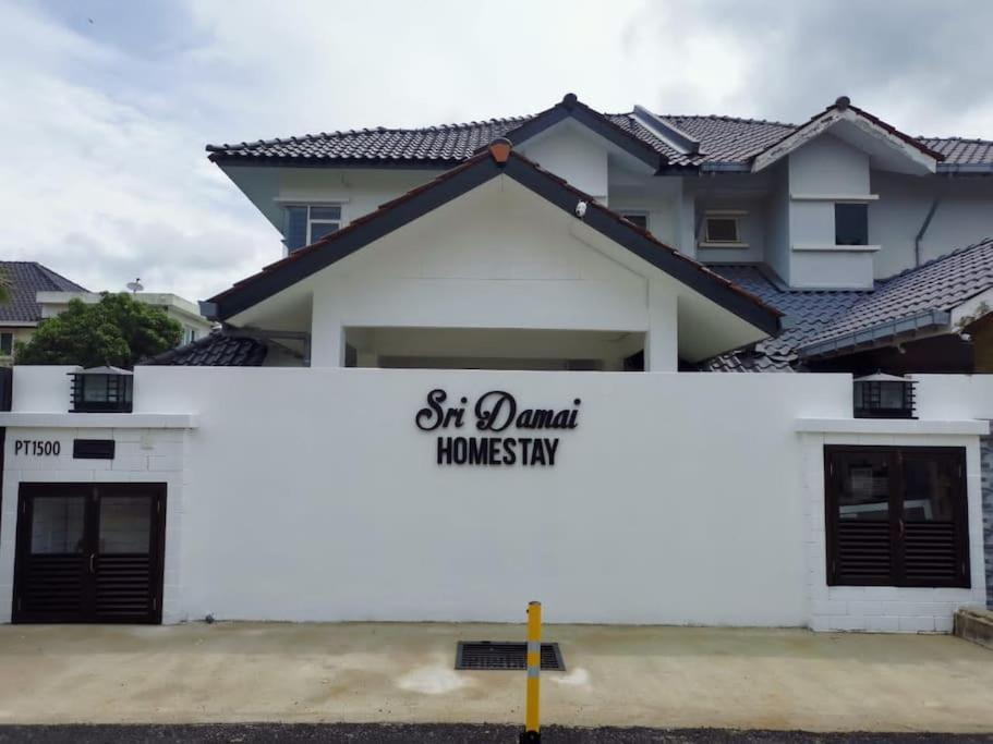 Photo of Buildings in Kampung Kubang Parit