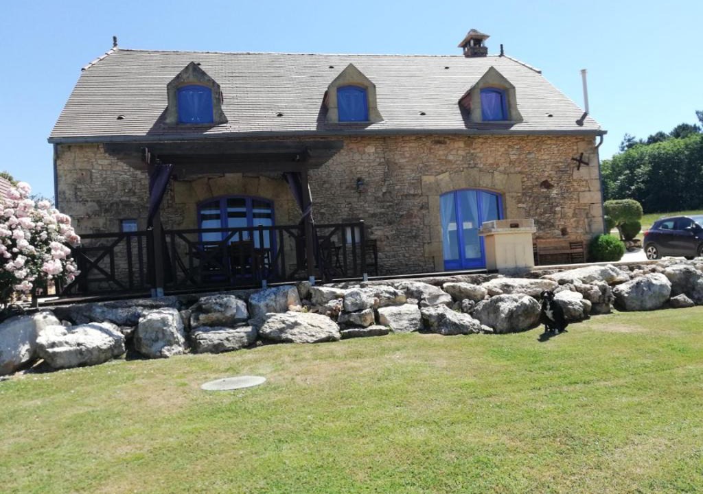 Photo of Buildings in Les Eyzies