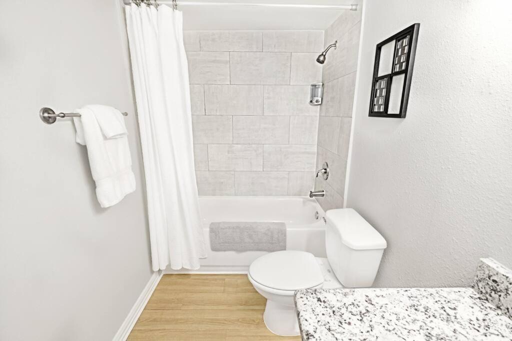 Photo of Bathroom in Old East Dallas