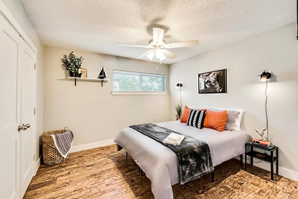 Photo of Bedroom in Old East Dallas
