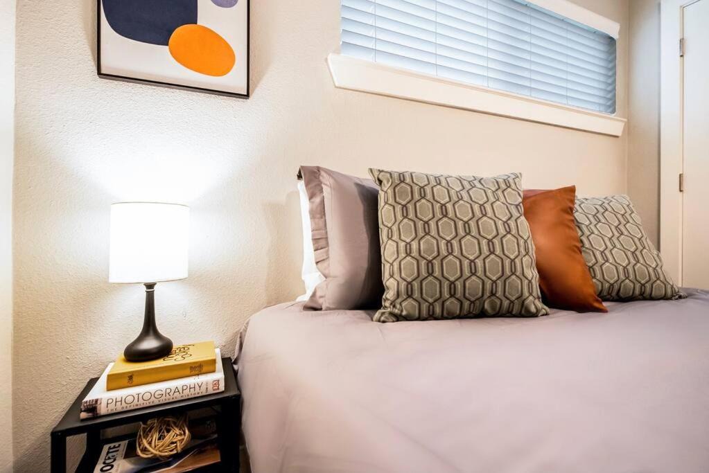 Photo of Bedroom in Old East Dallas
